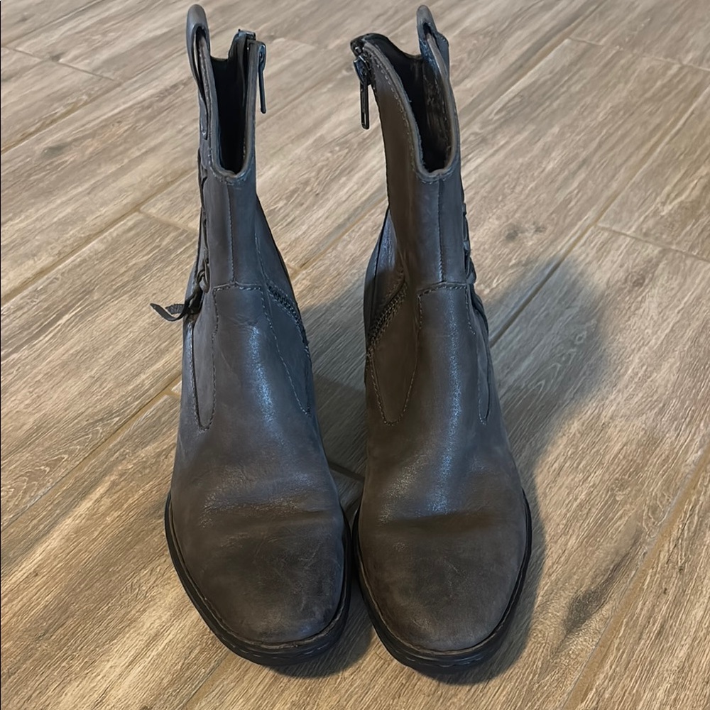 Born Grey Leather Ankle Boots - Picture 2 of 7
